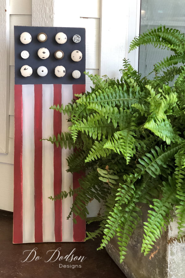 Show your patriotism this 4th of July with this easy DIY wooden American Flag sign for your front porch.