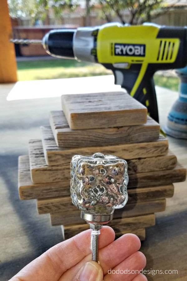 Get ready to be amazed! Hobby Lobby knobs make the cutest pumpkin stems.