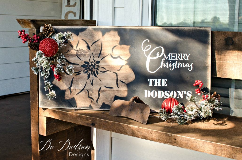 How to Make Country Crafts Christmas Decor Stencil Hack #countrycrafts