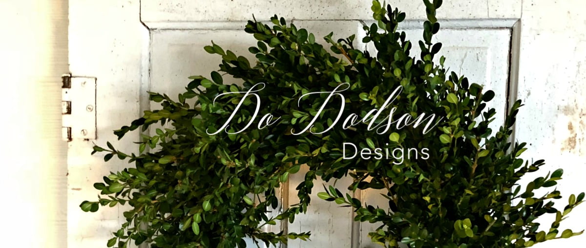 How to make an outdoor wreath.