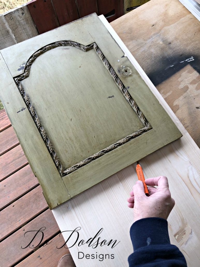 How to measure and get a perfect fit for a broken cabinet door on second hand furniture. #dododsondesigns #furniturerepair #rustpatina #furnituremakeover #paintedfurniture 