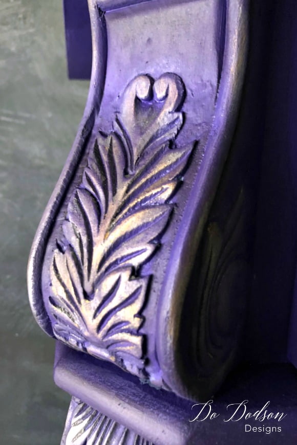 Adding gilding wax over bright colors is a great way to accent the details. 