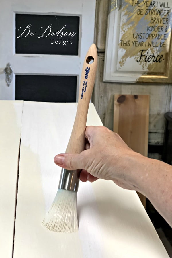 A good quality paintbrush will give you the best paint finish on your furniture. Don't skimp on your brush!