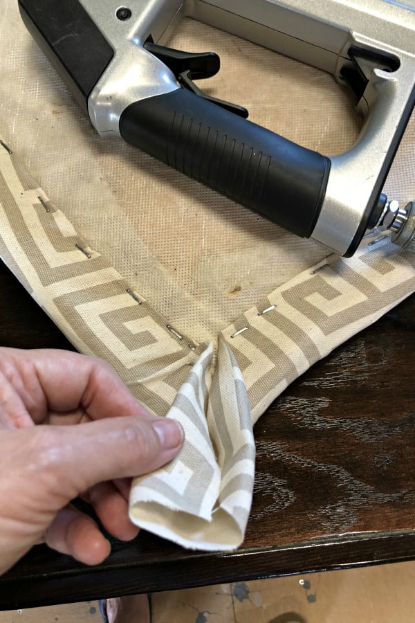 How To Reupholster A Chair Cushion The Easy Way Do Dodson Designs