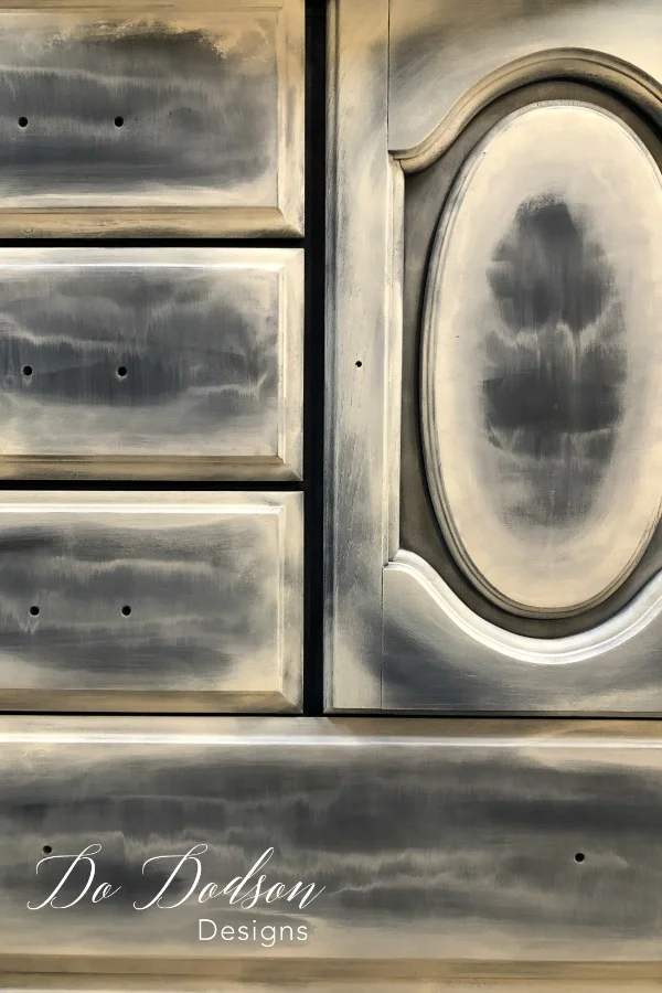 The colors just seem to flow on this chest. The next step will be to add Dixie Belle Sea Spray to my paint for a seamless texture that will flow over the drawers and marry to the the paint. #dododsondesigns #textured #texturepainting #paintedfurniture #furnituremakeover #furnitureartist