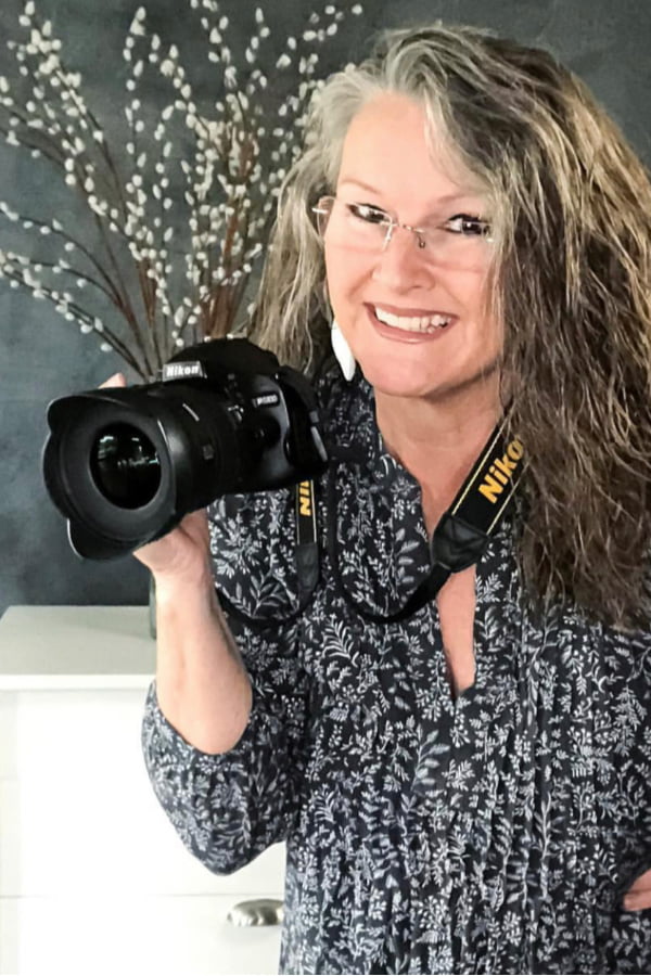 Photography equipment is so important in creating content for an online business. Here are my must haves that I wouldn't want to be without.