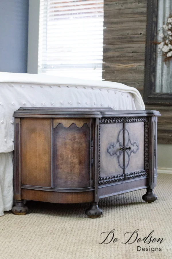 I'm so glad I choice not to paint this vinatge cabinet. Adding black wax to the wood was the perfect choice to bring it back to life.