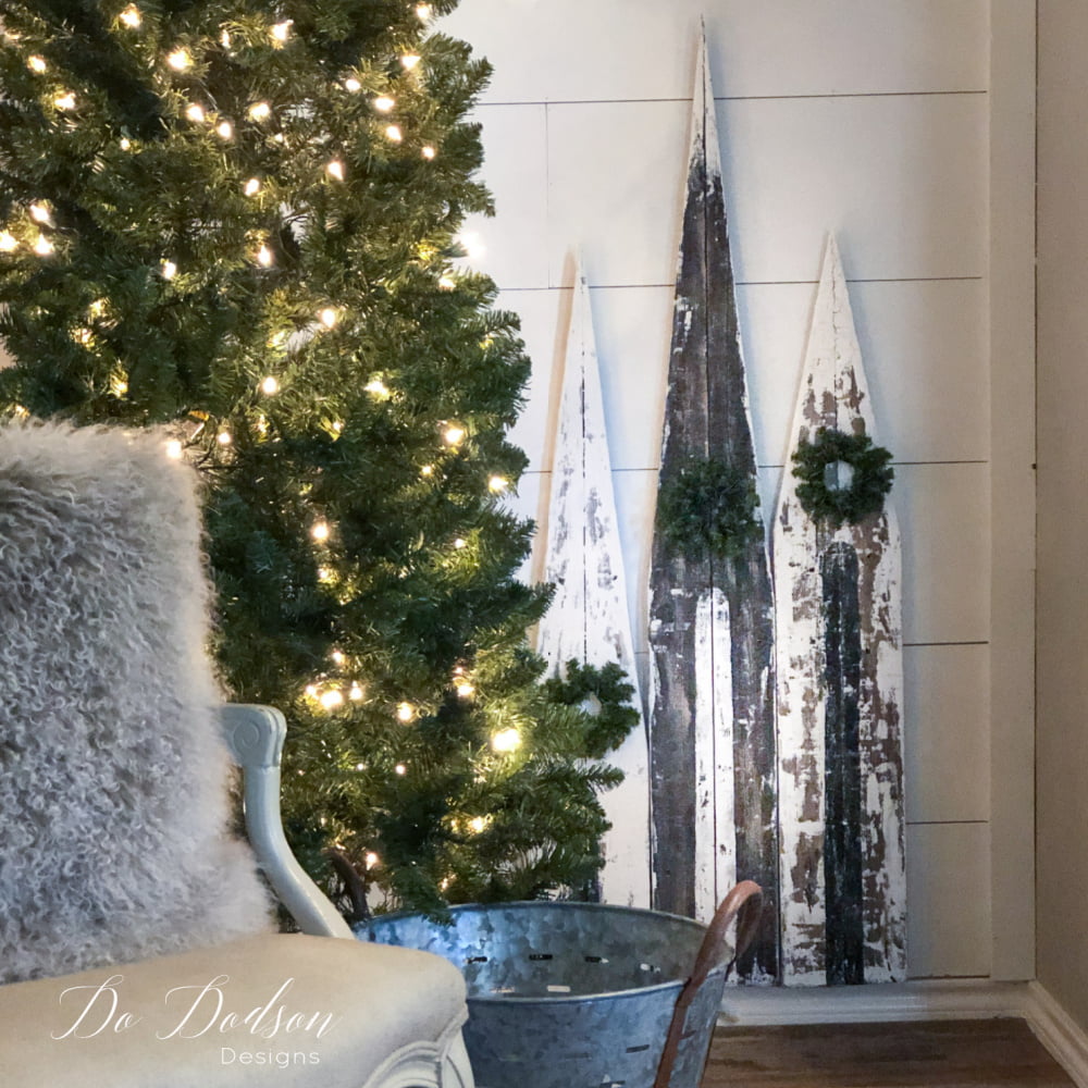 Simple Rustic Christmas Decor | Scrap Wood Churches