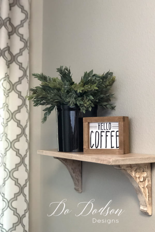 DIY home decor doesn't have to be complicated. This mini corbel shelf was quick and easy.