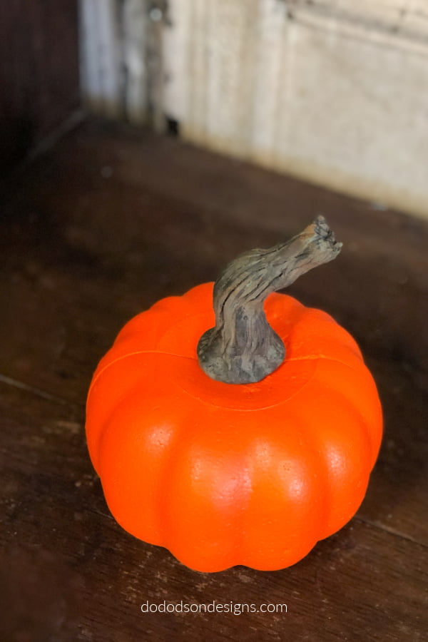 I made this DIY pumpkin stem and now my Dollar Tree pumpkins looks like a million bucks.