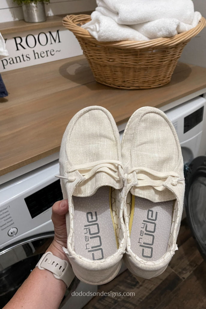 And just like that I got dried paint out of clothes and my fabric shoes. You got to try this simple method.