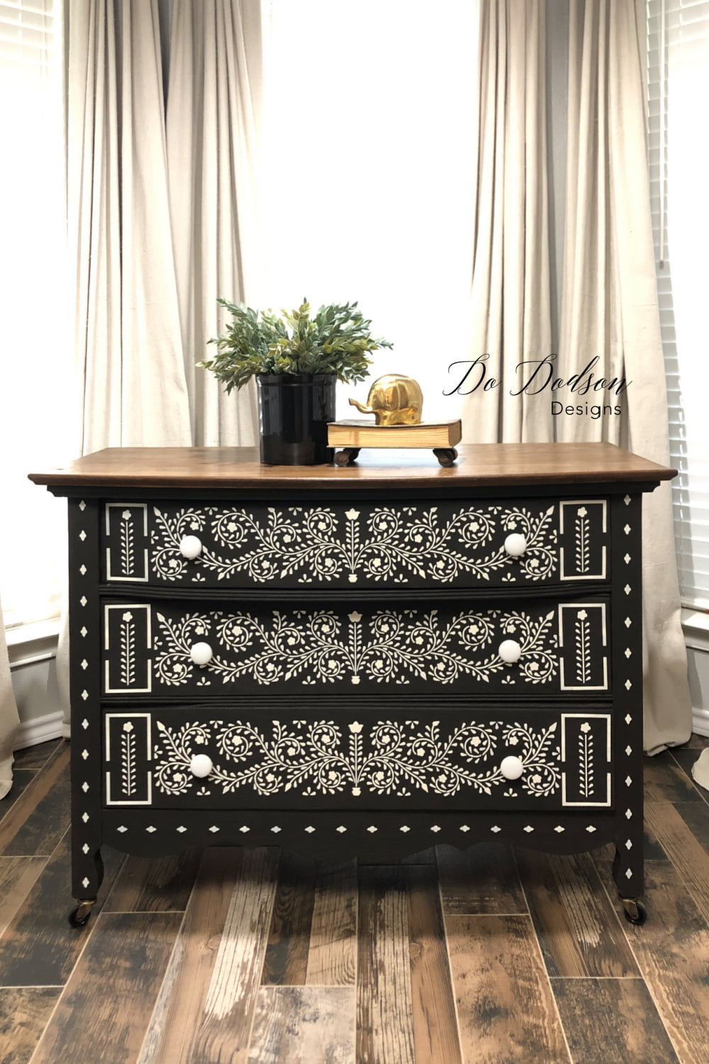 5 Trendy Black Painted Furniture Ideas To Inspire Your Next DIY Makeover