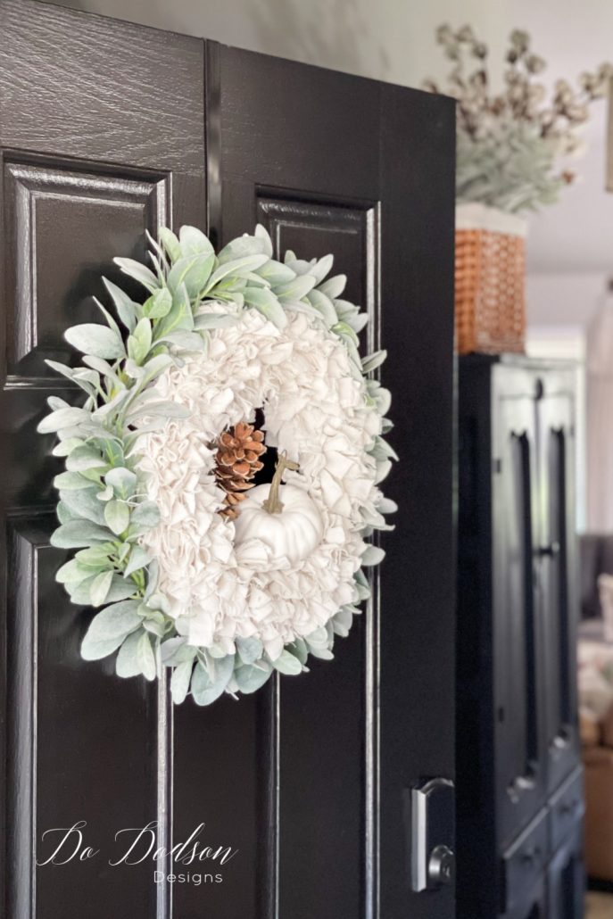 Make this amazing Fall wreath with drop cloth in less than an hour. Get the step by step tutorial with pictures on the blog now.