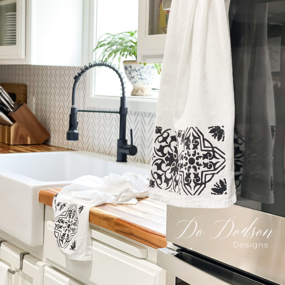 Home Decor - Kitchen - Tea Towels - Page 1 - Coastal Cottage