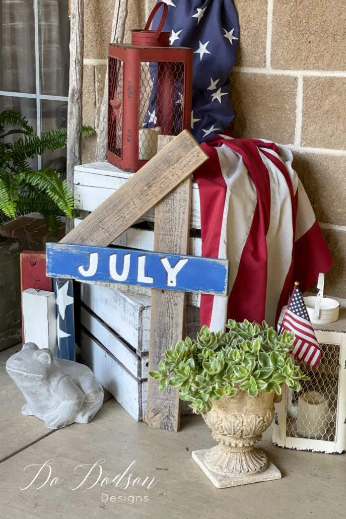 Simple DIY 4th Of July Decor - Rustic Wood Sign