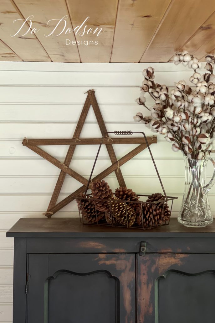 How To Make Rustic DIY Wooden Stars - Farmhouse Christmas Craft