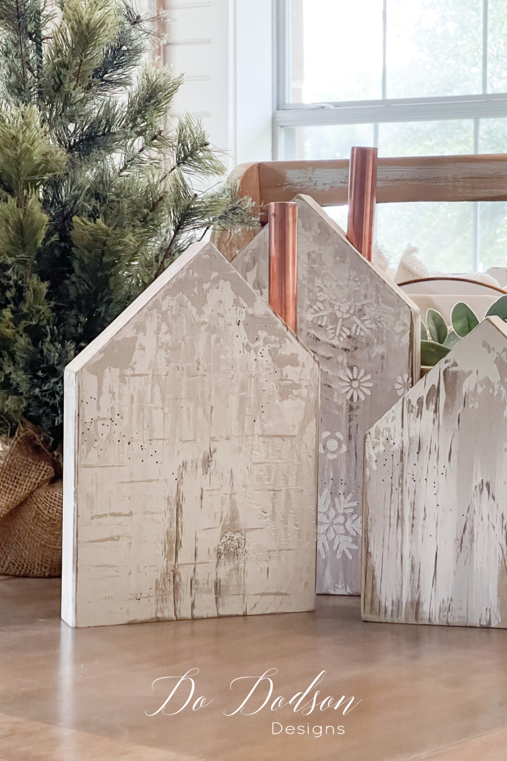 DIY Farmhouse Scrap Wood Block Houses (Crafty Christmas Decor) Do