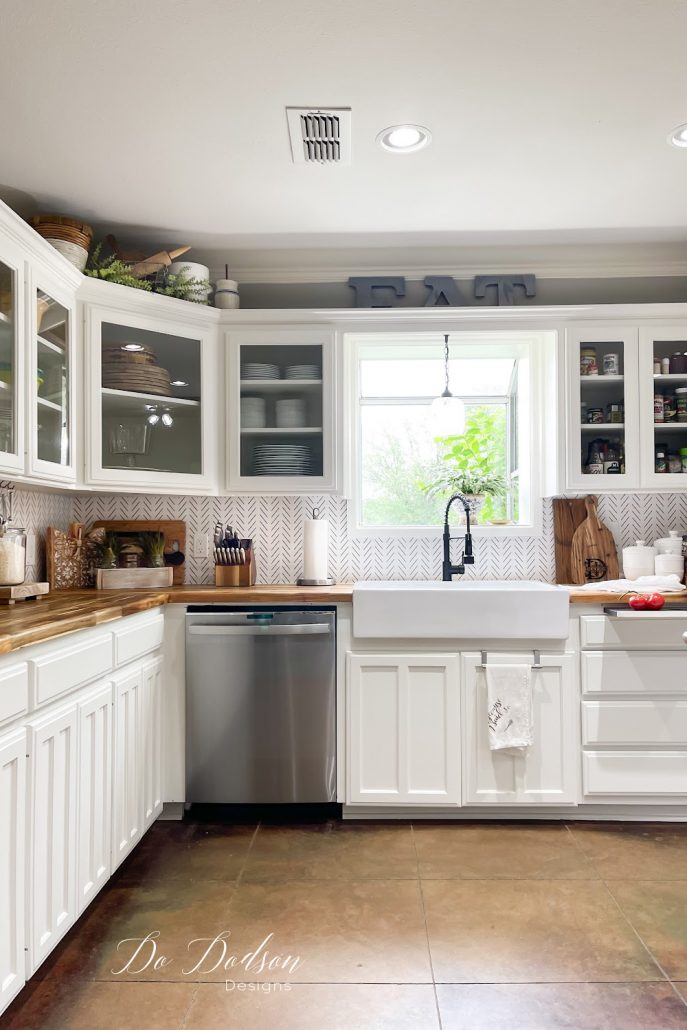 farmhouse kitchen