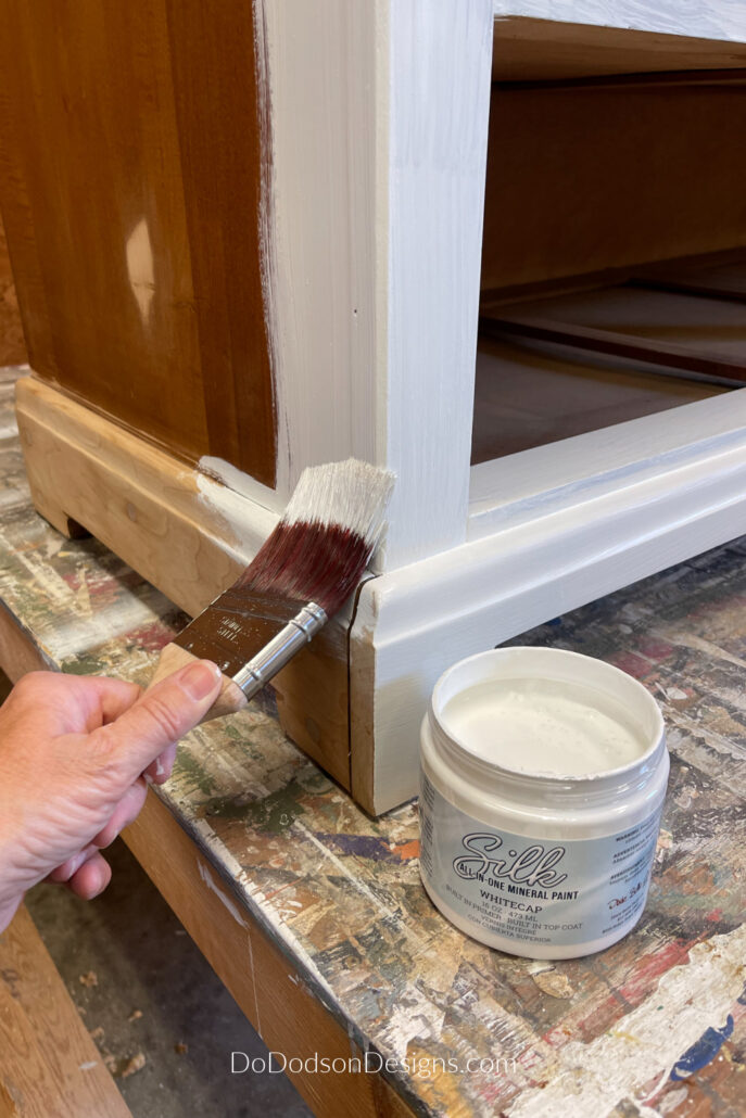 How To Paint A Dresser White 
