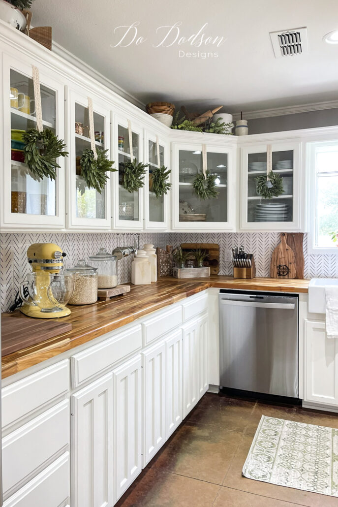 How To Hang Wreaths On Kitchen Cabinets