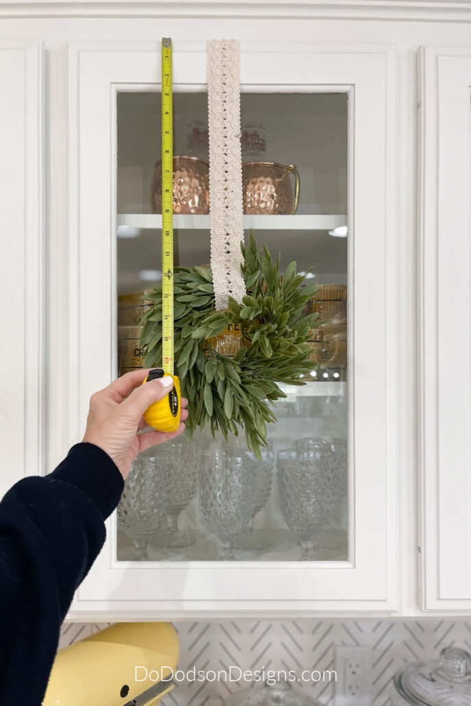 How To Hang Mini Wreaths On Kitchen Cabinets