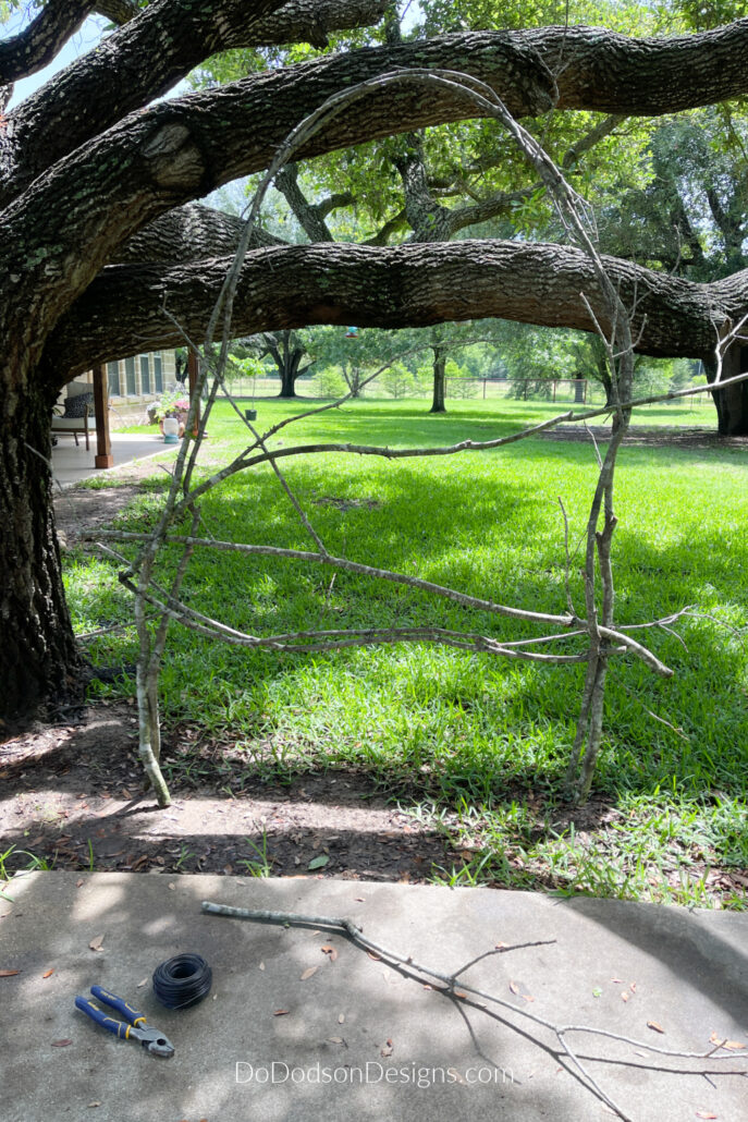 DIY Arch Trellis For Climbing Plants