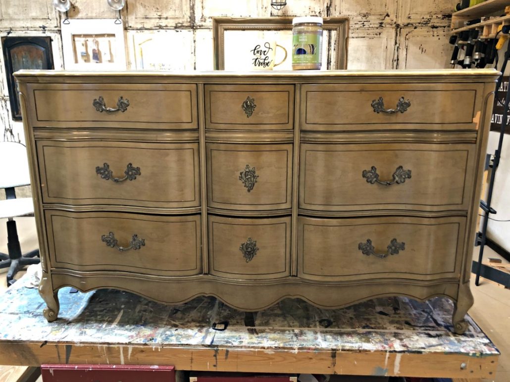 Vintage French Provincial Dresser