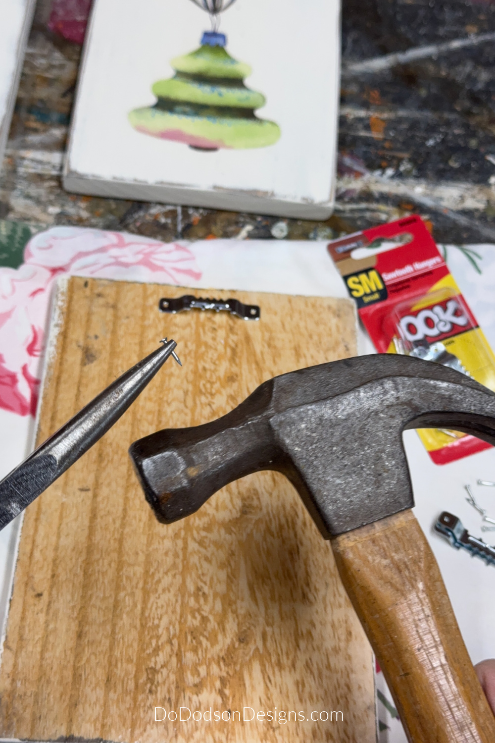 Easy Christmas Wood Crafts You Can Gift or Sell - Do Dodson Designs