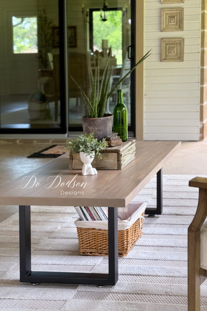 DIY Outdoor Coffee Table