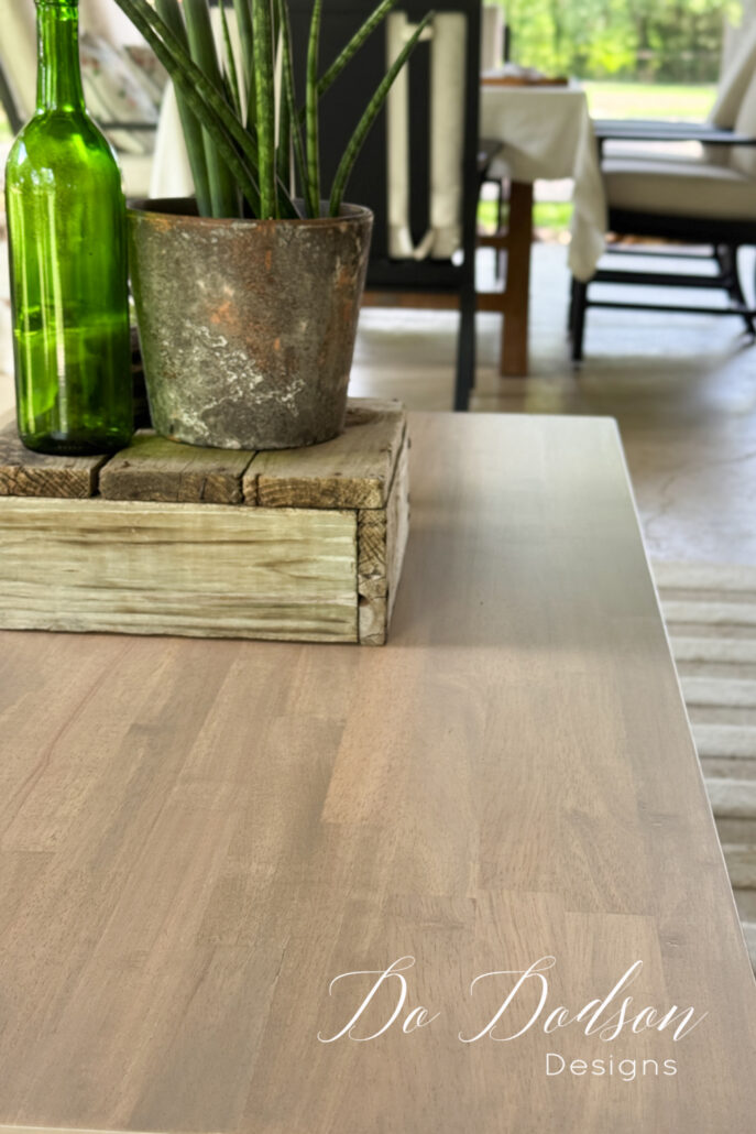DIY Wooden Outdoor Coffee Table