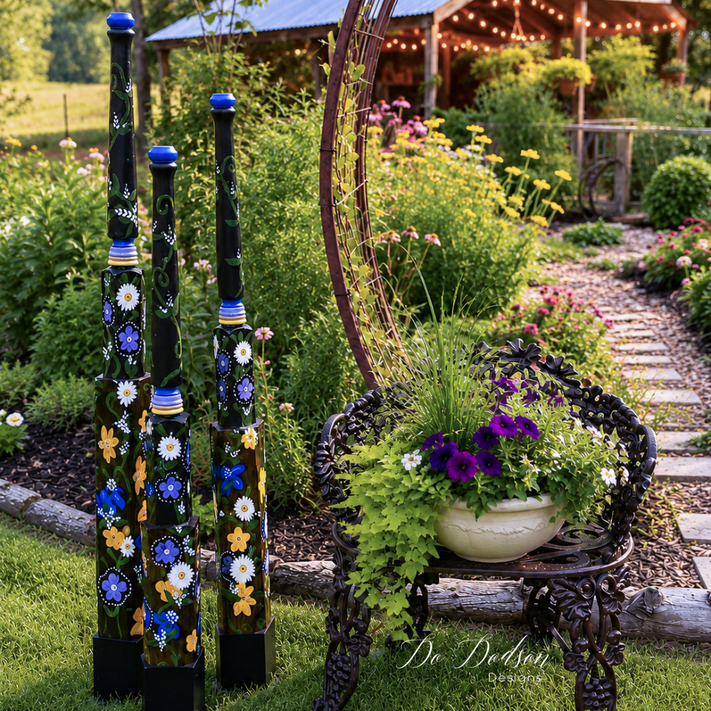 DIY Hand-painted Garden Totem Poles. Garden
