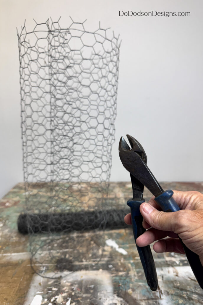 How To Make A DIY Chicken Wire Cloche